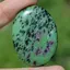 Cabochon rubin in zoisit 46x34x6mm R4